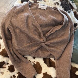 Old Navy Women's Brown Twist V-Neck Sweater